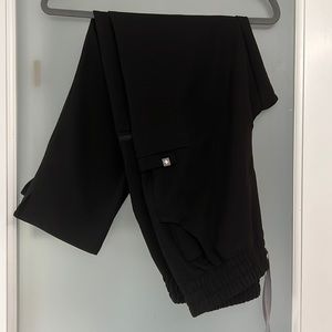 Figs Black Yola High Waisted petite